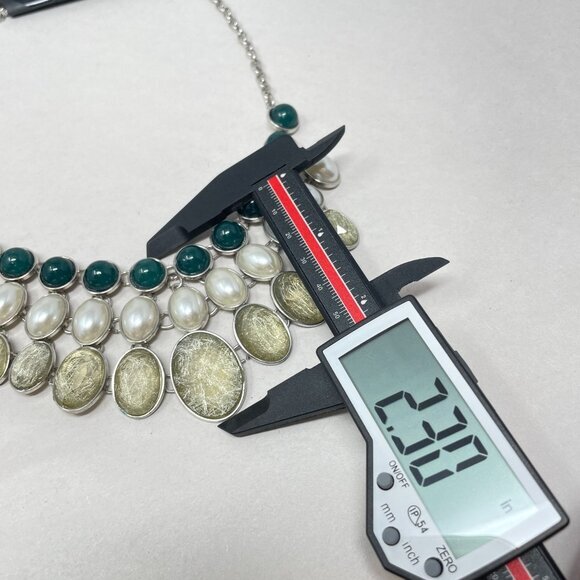 New York & Company Statement‎ Bib Necklace Y2K Faceted Green Christmas Party - Picture 5 of 7